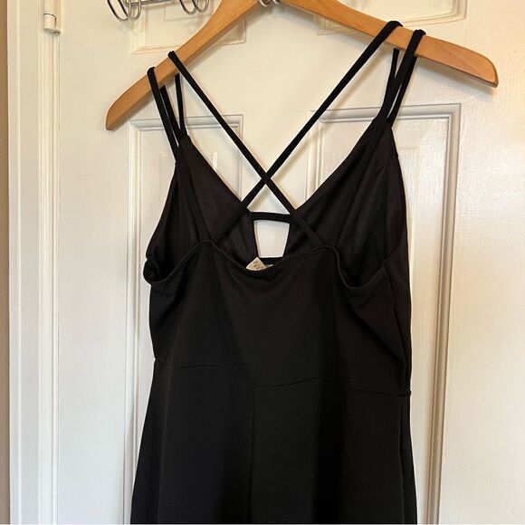 E.L.H Studio Black Jumpsuit - Picture 7 of 8